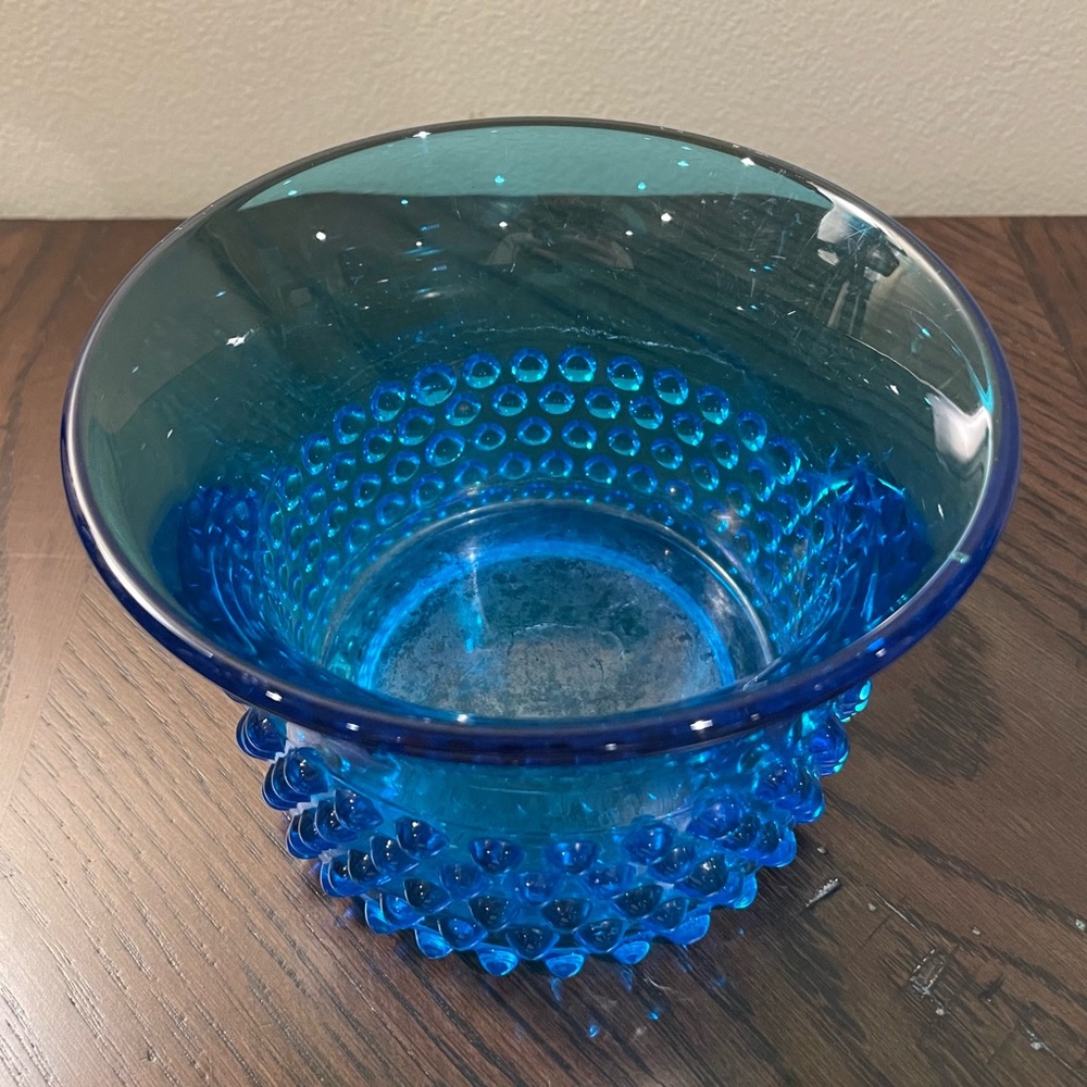 Glass Flowerpot and a bowl By Saara Hopea - Picture 2 of 4